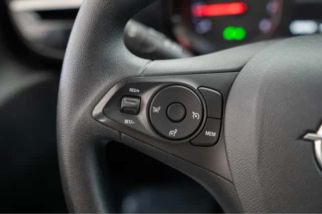 Opel Corsa (2021) thumbnail 17