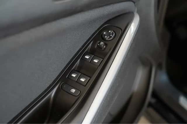 Opel Grandland X (2019) thumbnail 15