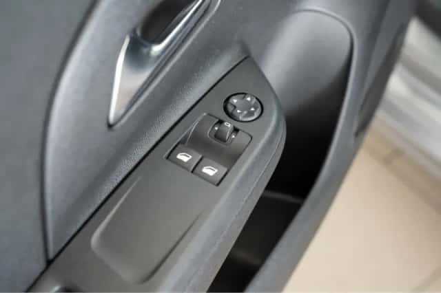Opel Corsa (2021) thumbnail 14