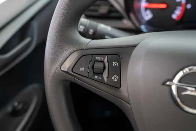 Opel Karl (2019) thumbnail 16