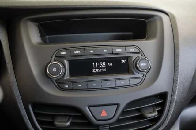 Opel Karl (2019) thumbnail 21