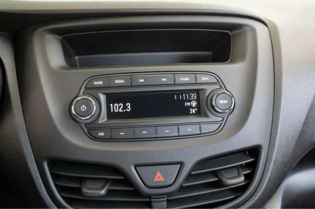Opel Karl (2019) thumbnail 22