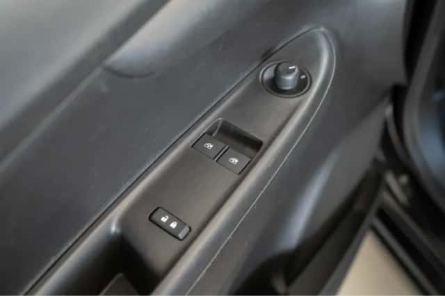 Opel Karl (2018) thumbnail 13
