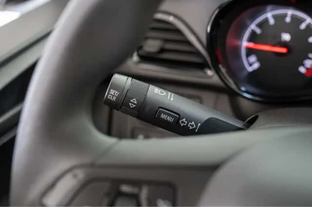 Opel Karl (2018) thumbnail 18
