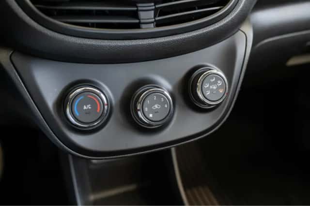 Opel Karl (2018) thumbnail 21