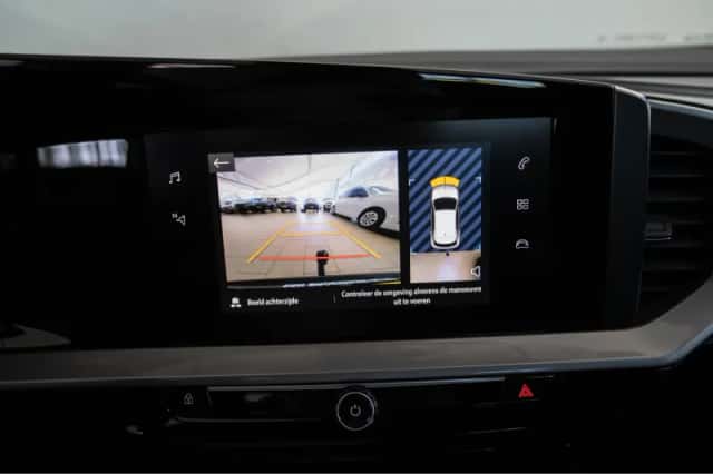 Opel Mokka (2022) thumbnail 32