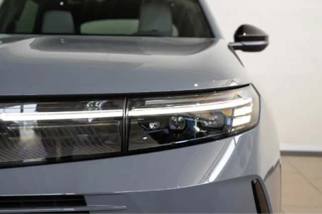 Opel Grandland (2025) thumbnail 2