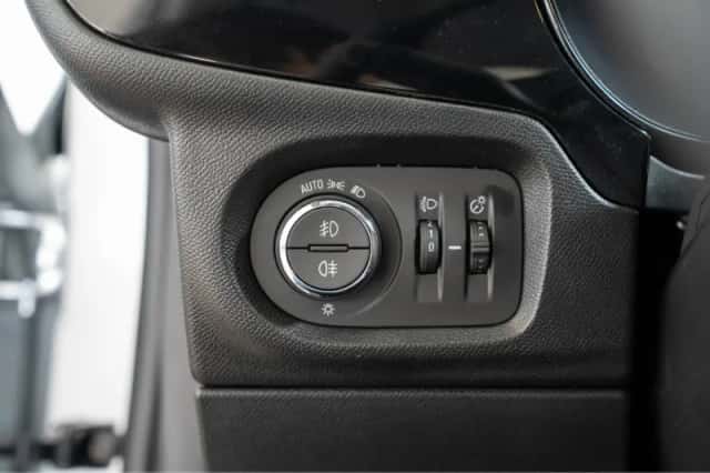 Opel Corsa (2025) thumbnail 16