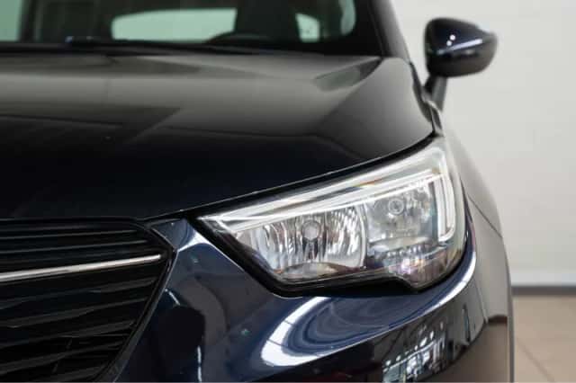 Opel Crossland X (2019) thumbnail 2