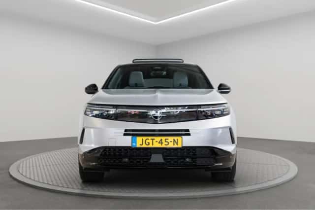 Opel Grandland (2025) thumbnail 2