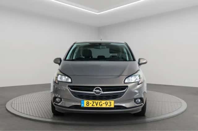 Opel Corsa (2015) thumbnail 2
