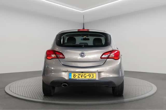 Opel Corsa (2015) thumbnail 4
