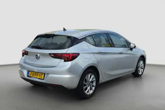 Opel Astra (2020) thumbnail 4