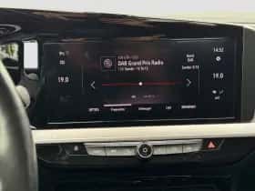 Opel Mokka-e (2021) thumbnail 16