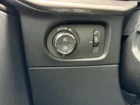Opel Mokka-e (2021) thumbnail 23