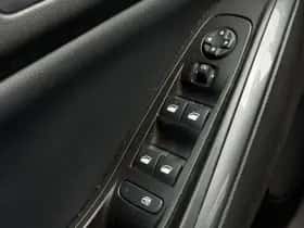 Opel Grandland X (2019) thumbnail 19