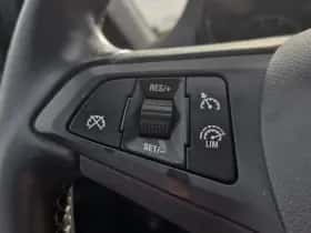 Opel Corsa (2017) thumbnail 11