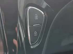 Opel Corsa (2017) thumbnail 15