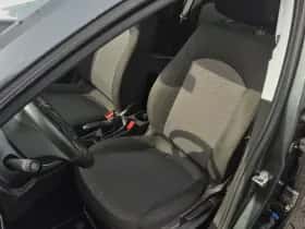 Opel Corsa (2017) thumbnail 23