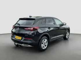 Opel Grandland X (2021) thumbnail 2