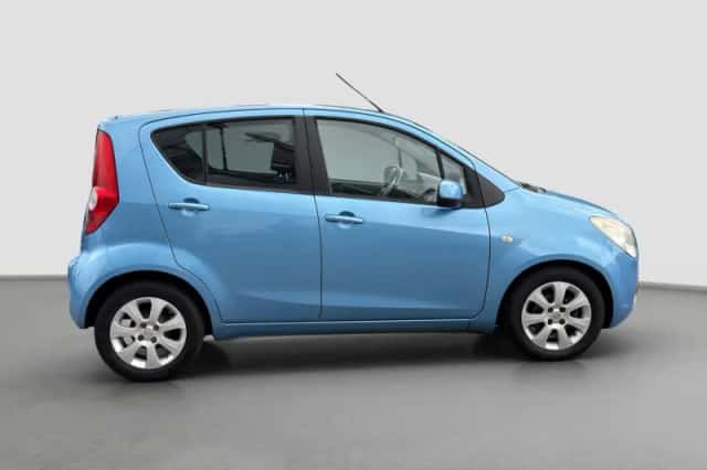 Opel Agila (2008) thumbnail 5