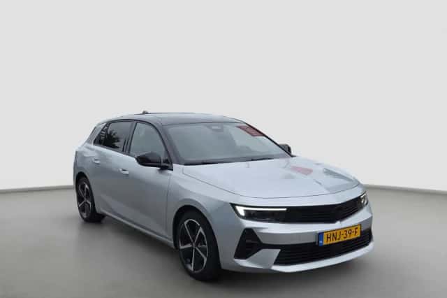 Opel Astra (2025) thumbnail 3