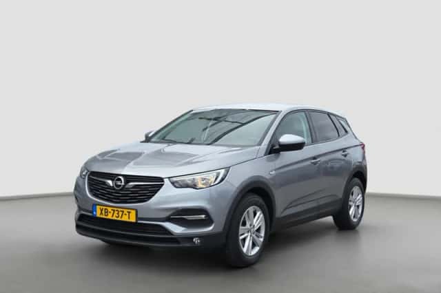 Opel Grandland X (2018) thumbnail 1