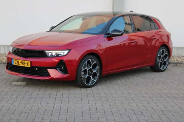 Opel Astra (2025) thumbnail 1