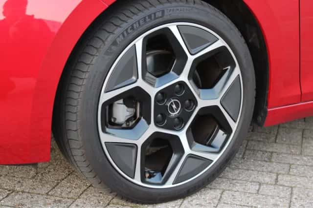 Opel Astra (2025) thumbnail 16