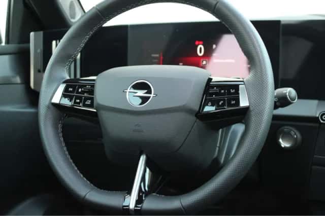 Opel Astra (2025) thumbnail 5