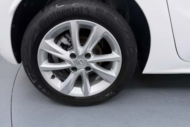 Opel Corsa (2022) thumbnail 4