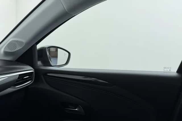 Opel Corsa (2022) thumbnail 31