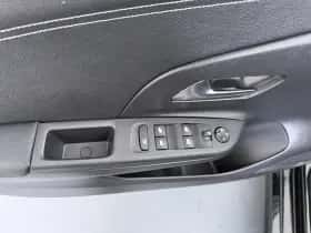 Opel Corsa (2022) thumbnail 8