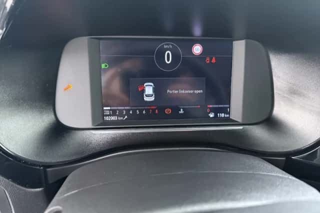 Opel Corsa (2022) thumbnail 24