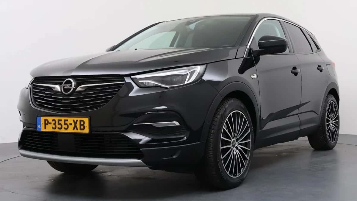 Opel Grandland X (2020) — foto 1