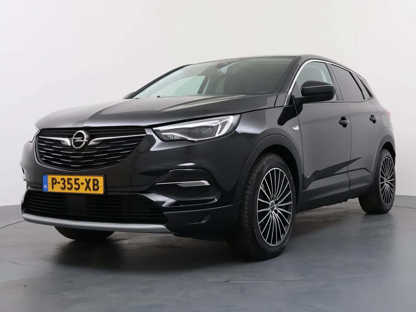 Opel Grandland X (2020) — foto 1