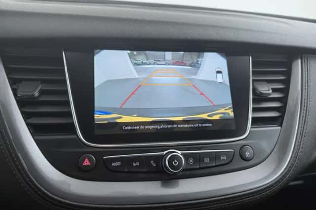 Opel Grandland X (2020) thumbnail 16
