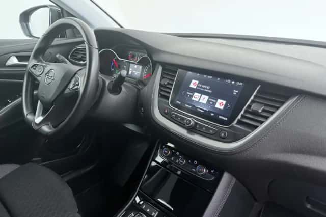 Opel Grandland X (2020) thumbnail 3