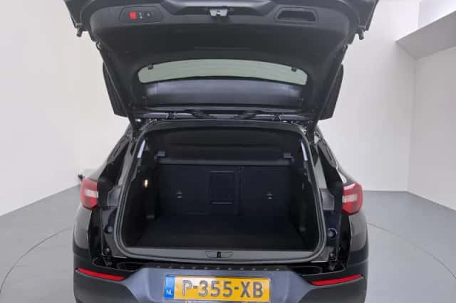 Opel Grandland X (2020) thumbnail 33