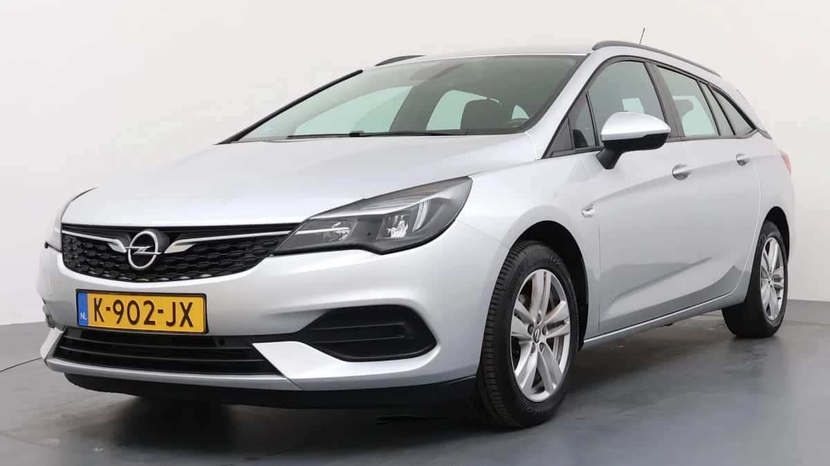 Opel Astra Sports Tourer (2021) — foto 1