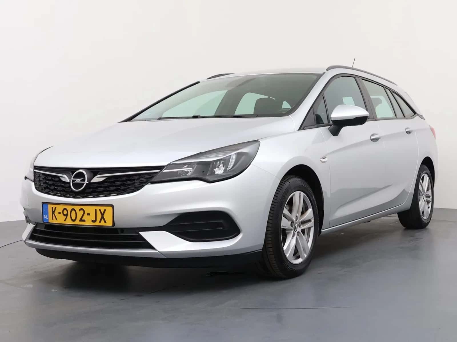 Opel Astra Sports Tourer (2021) — foto 1