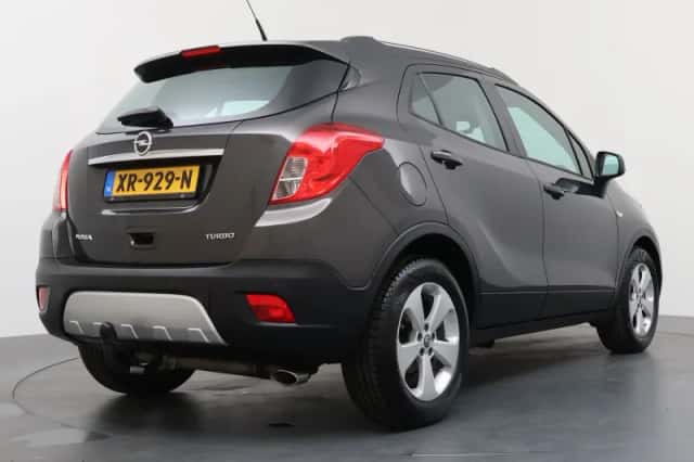 Opel Mokka (2016) thumbnail 2