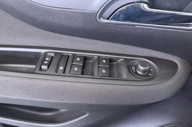 Opel Mokka (2016) thumbnail 26