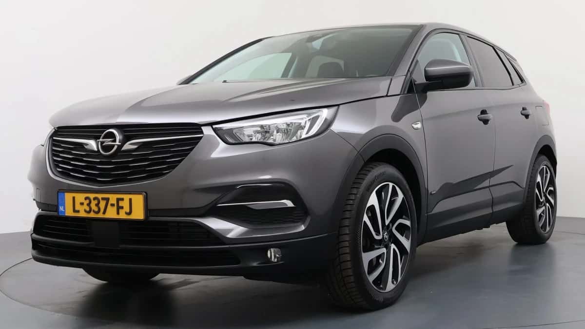 Opel Grandland X (2021) — foto 1