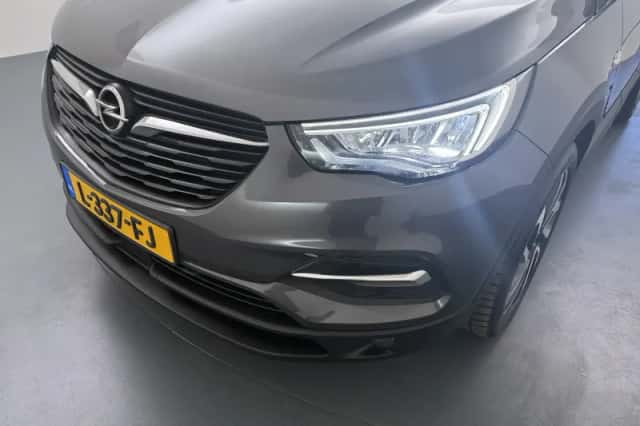 Opel Grandland X (2021) thumbnail 12