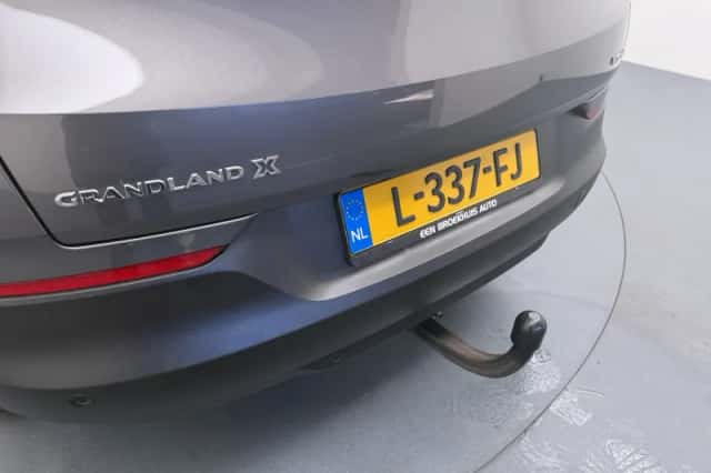 Opel Grandland X (2021) thumbnail 33