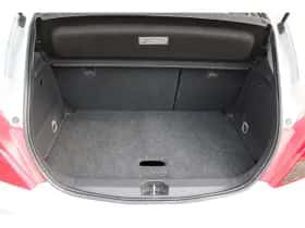 Opel Corsa (2011) thumbnail 23