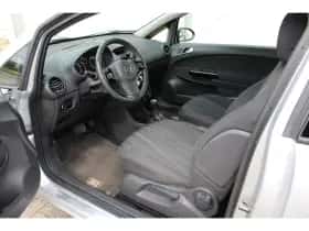 Opel Corsa (2011) thumbnail 7