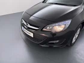 Opel Astra (2015) thumbnail 12