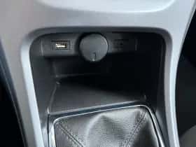 Opel Astra (2015) thumbnail 20